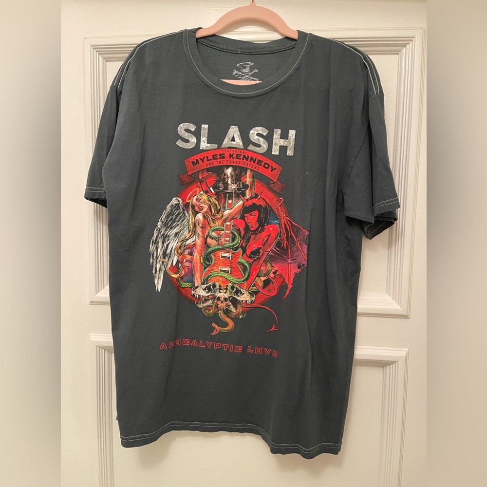 Slash T-Shirt NWOT Apocalyptic Love